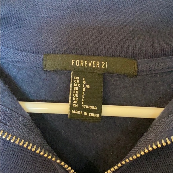 FOREVER 21 QUARTER ZIP SWEATSHIRT - Picture 3 of 3